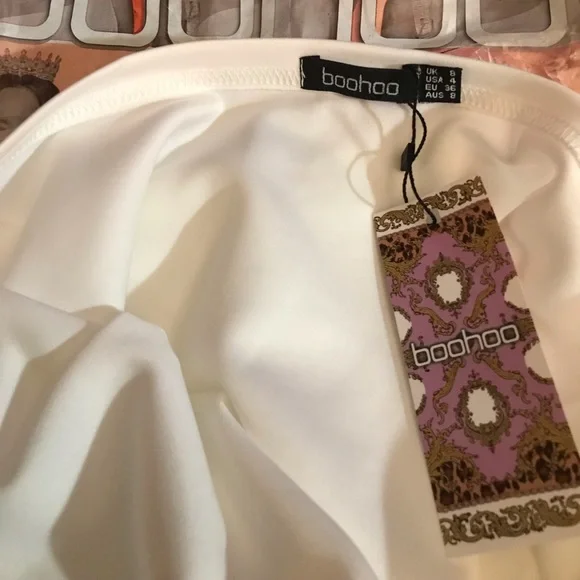 NWT “Boohoo One Shoulder Split Midi Dress” Color: White US Size 4 - Picture 5 of 7